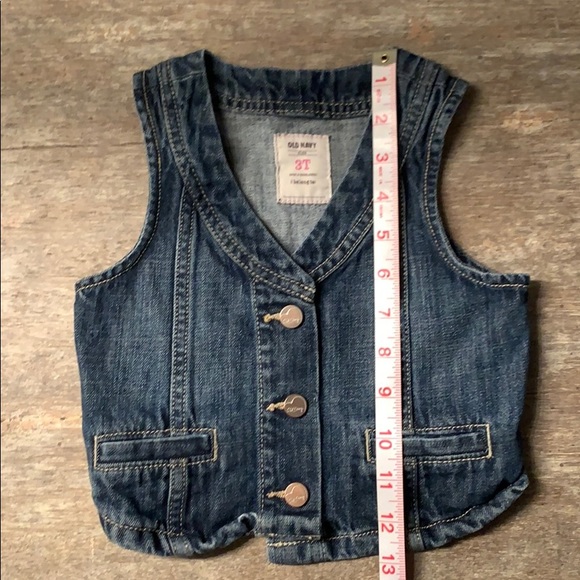 Old navy denim vest 3T - Picture 3 of 3